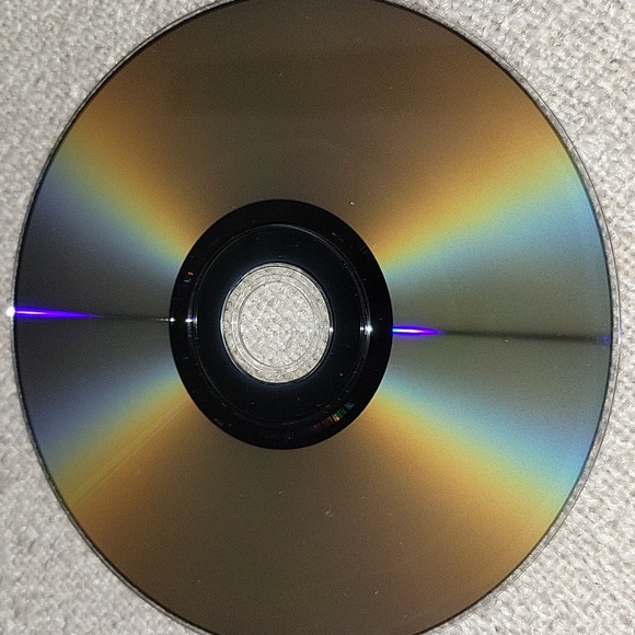 DVD: Fringe - Complete First Season - Picture 16 of 16